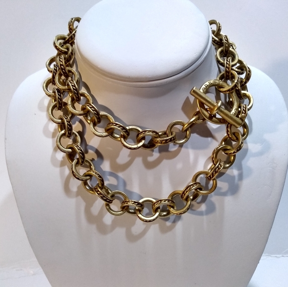 Dkny Jewelry - DKNY vintage gold tone necklace
